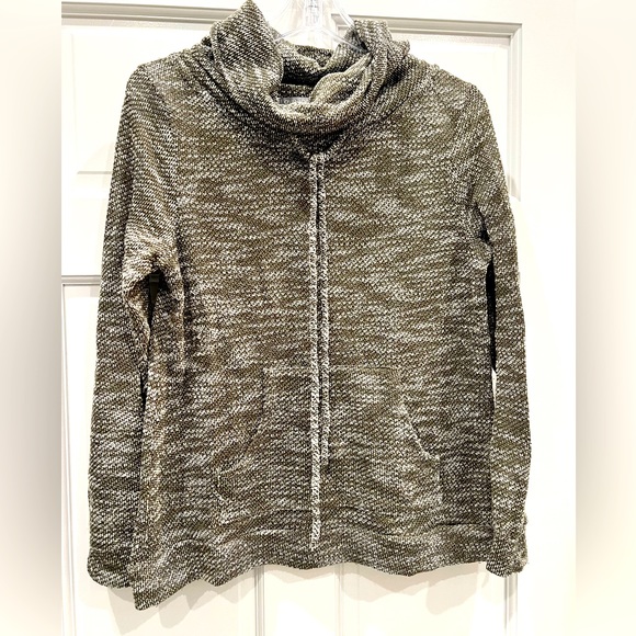 Women’s lightweight pull over sweater with loose neck and ties - Picture 1 of 4